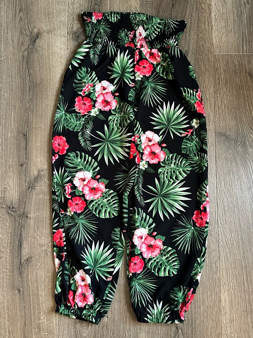 Women’s Tropical Print Pants